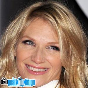 A new picture of Jo Whiley- Famous British TV presenter