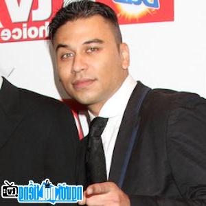 Latest pictures of Ricky Norwood Opera Male