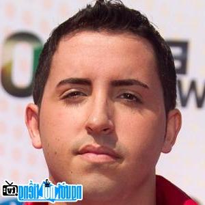 Latest Picture of R&B Singer Colby O'Donis