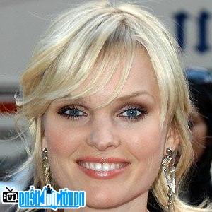 Portrait of Sunny Mabrey