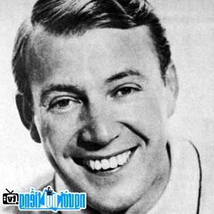 Image of Val Doonican