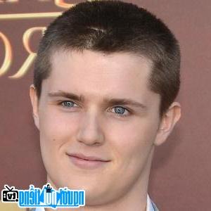 A new picture of Eugene Simon- Famous London-British TV actor