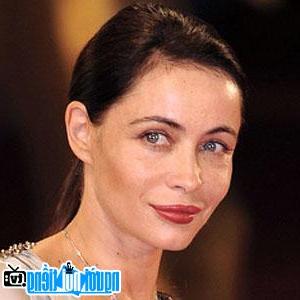 Latest picture of Emmanuelle Beart Actress