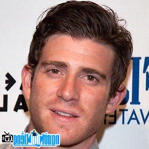 Latest Picture of TV Actor Bryan Greenberg