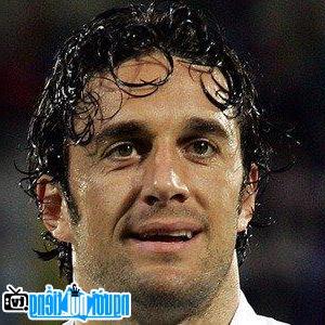 Latest picture of Luca Toni soccer player