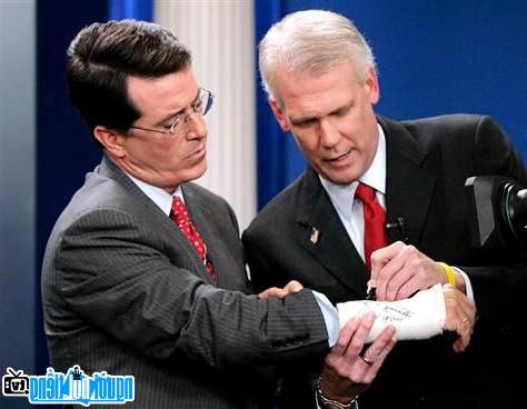 Tony Snow and Stephen Colbert