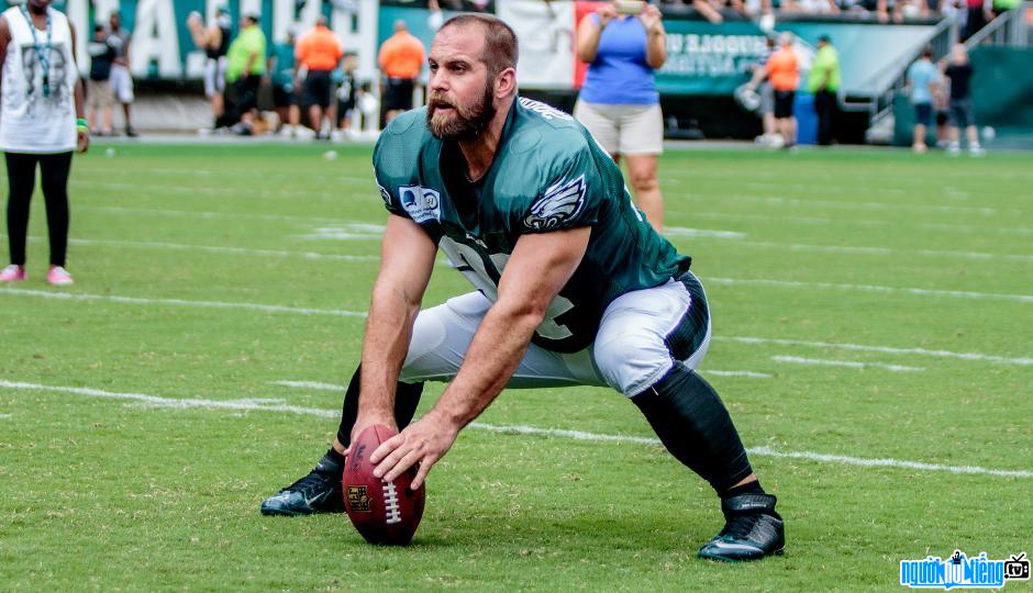 Picture of football player Jon Dorenbos playing