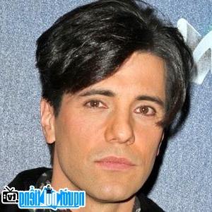 Latest Picture of Sorcerer Criss Angel