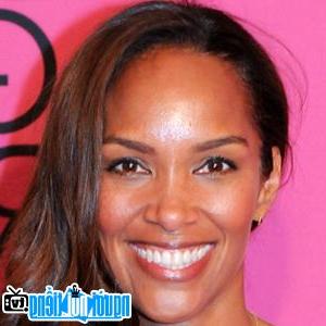 Latest Picture of Mara Brock Akil Playwright