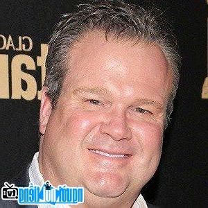A Portrait Picture of Male TV actor Eric Stonestreet