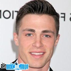 Một hình ảnh chân dung của Nam diễn viên truyền hình Colton Haynes