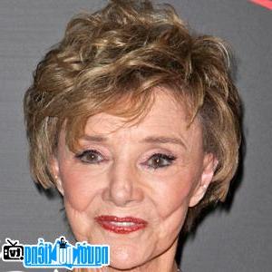 Latest picture of Opera Woman Peggy McCay