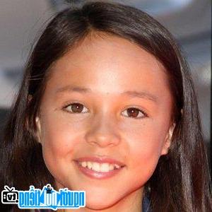 Latest picture of TV Actress Breanna Yde