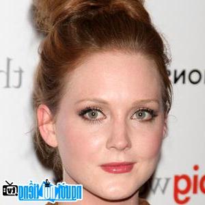 Latest picture of TV Actress Olivia Hallinan