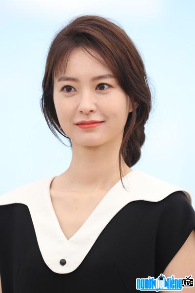 A close-up of actress Jung Yu-mi's beauty