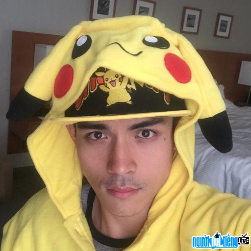Actor Xian Lim picture with Pakachu suit