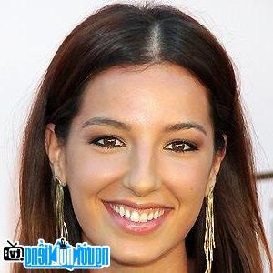 Latest Picture of Television Actress Vanessa Lengies