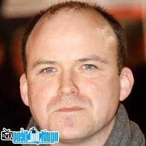 Hình ảnh mới nhất về Nam diễn viên truyền hình Rory Kinnear