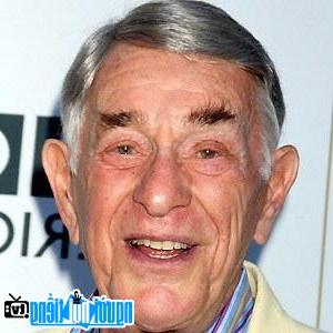 Latest Picture of TV Actor Shelley Berman