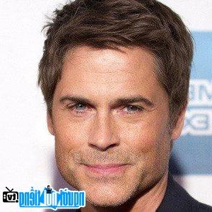 Latest Picture Of Actor Rob Lowe