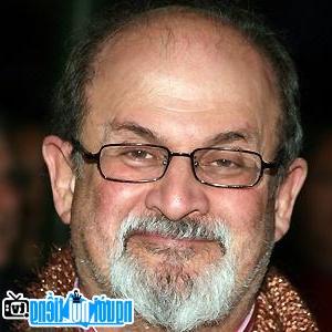 Photo portrait of Salman Rushdie