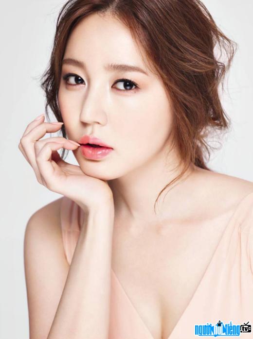 Image of Yoon Eun-hye