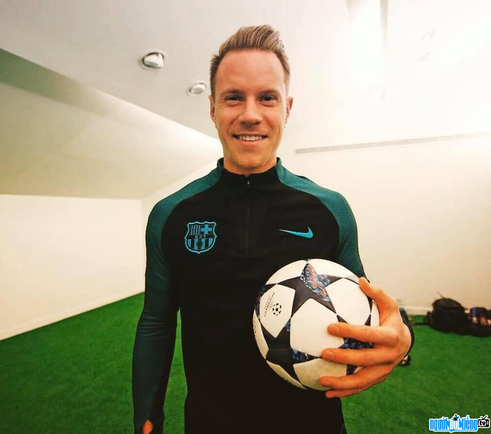 Latest pictures of Marc-Andre ter Stegen Soccer Player