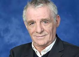  Picture of former Manchester United player Eamon Dunphy