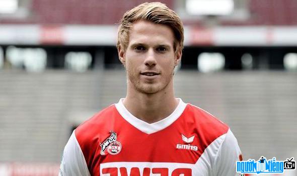 Tomas Kalas Picture on the pitch