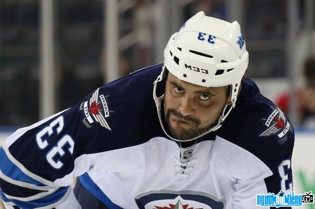 Funny pictures of Athlete Dustin Byfuglien