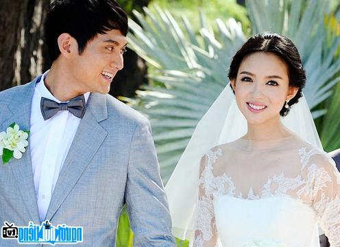 Picture of Truong Tu Lam was radiantly beautiful on her wedding day.