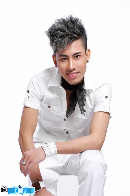  Singer Toan Dinh in his new MV