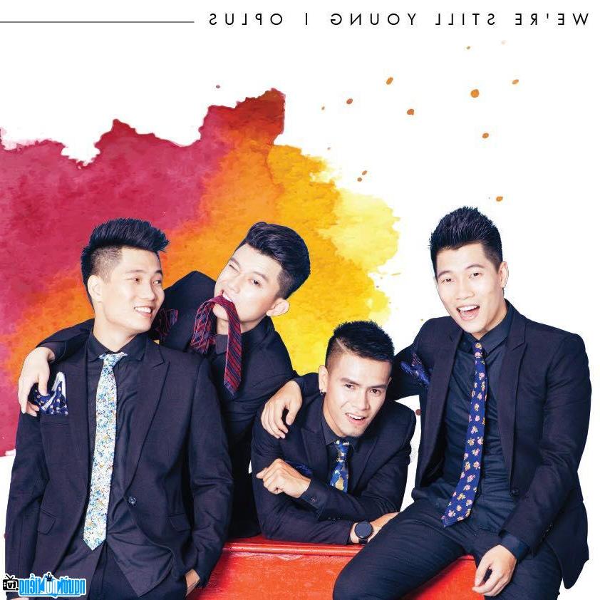 Hình ảnh Quang Minh và nhóm nhạc O-Plus