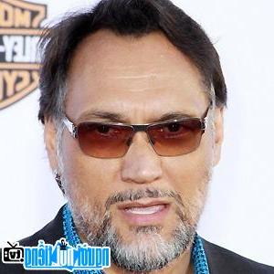 A Portrait Picture of Male TV actor Jimmy Smits