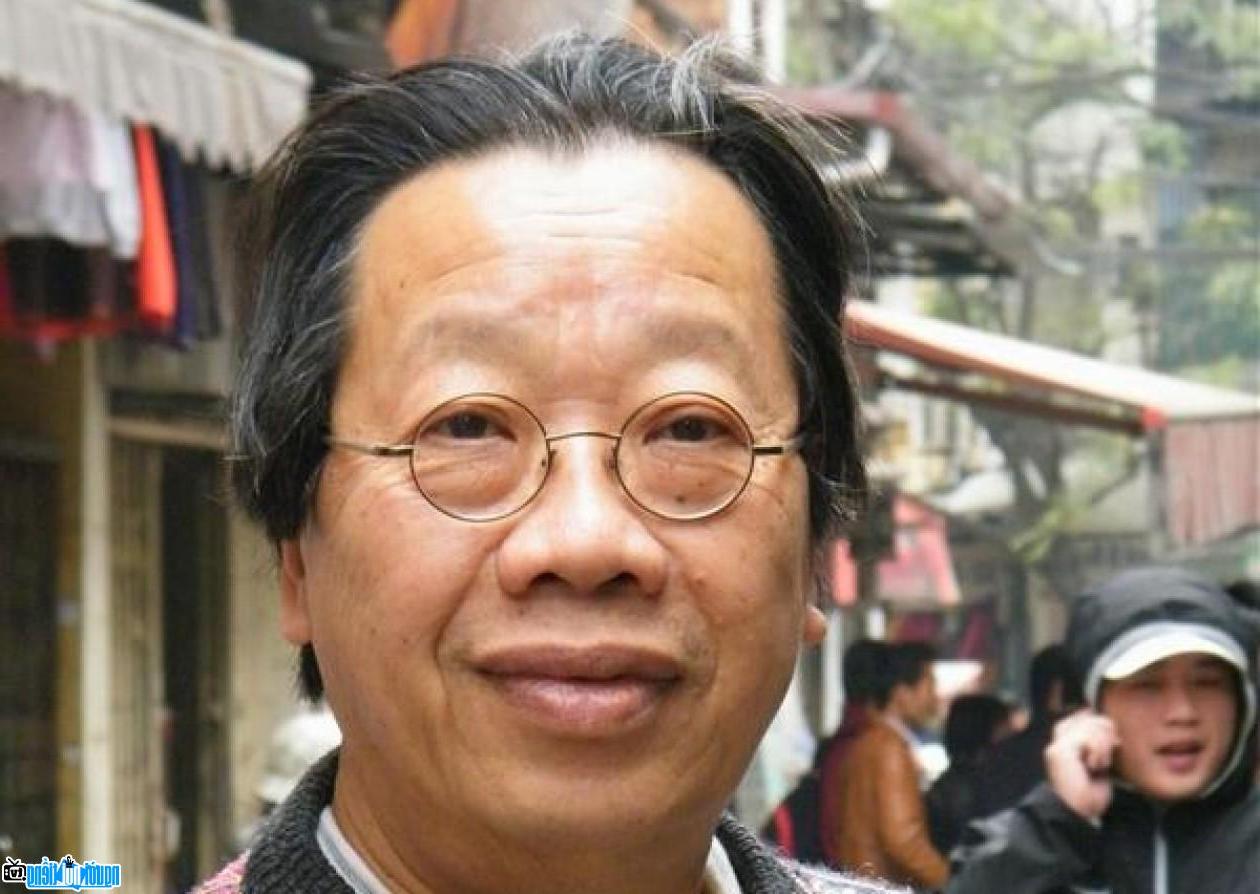 A new photo of Tran Quang Hai- Famous Professor Ho Chi Minh- Vietnam