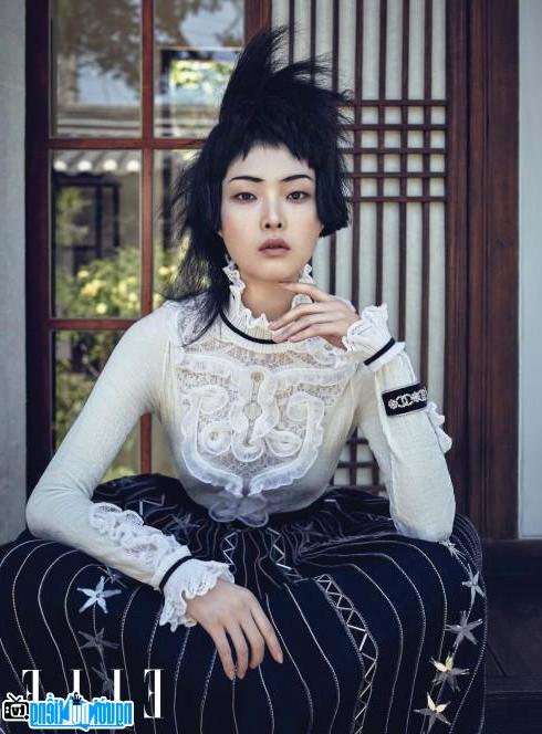 Bức ảnh mới nhất của người mẫu Kim Sung Hee