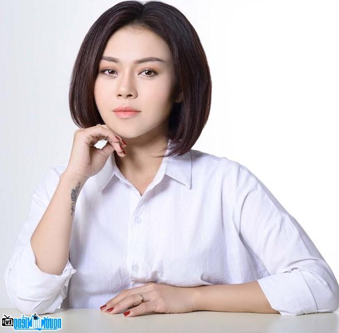 Picture Latest photos of singer Hai Yen