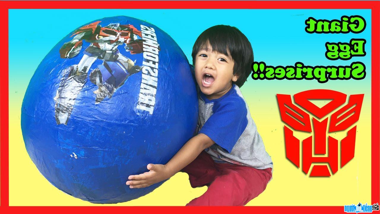 Image of Ryan Toysreview