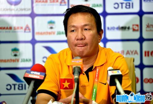  Coach Hoang Van Phuc answered the press