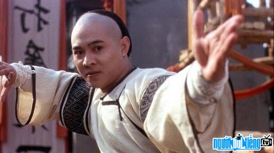  Jet Li is a martial arts actor loved by many people