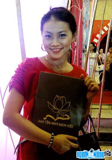  Actress Lan Ha received the Golden Lotus Award
