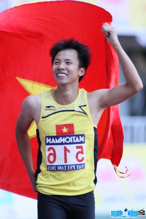 Nguyễn Văn Hùng giành HCV SEA Games 2013