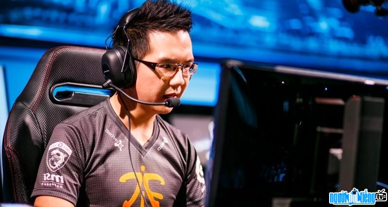 YellOwStaR is currently playing for Fnatic