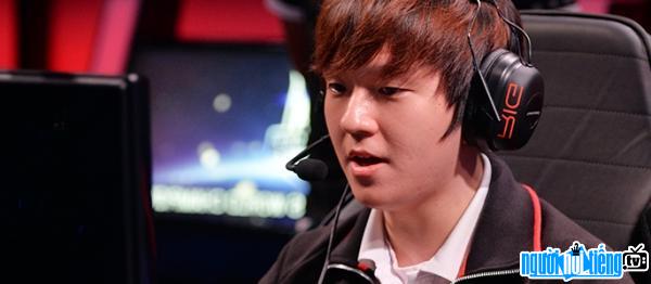  DanDy gamer currently playing for Vici Stand Gaming team
