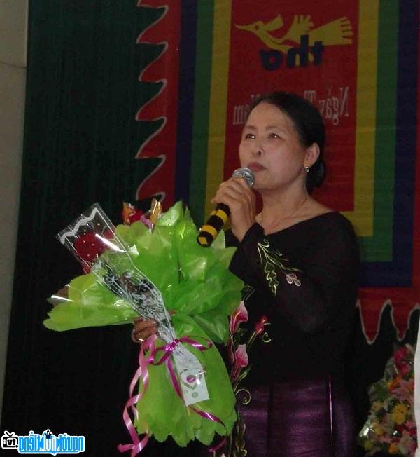  Picture of Poet Nong Thi Ngoc Hoa