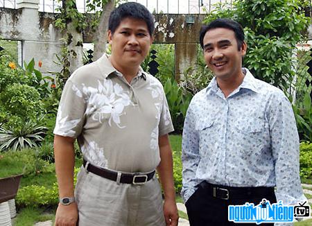  Phuoc Sang (right) and Mc Quyen Linh