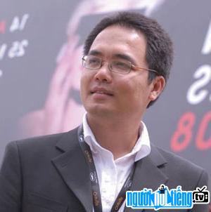  Phan Dang Di - Director and scriptwriter of the movie "Fathers and children and..."