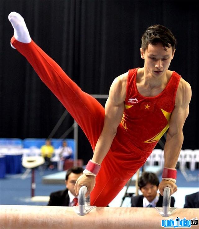  Dinh Phuong Thanh the number one hope of Vietnamese gymnastics
