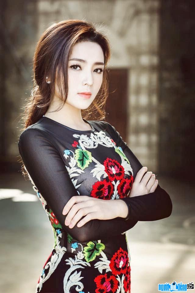  Nguyen Cao Ky Duyen Miss most scandals in history