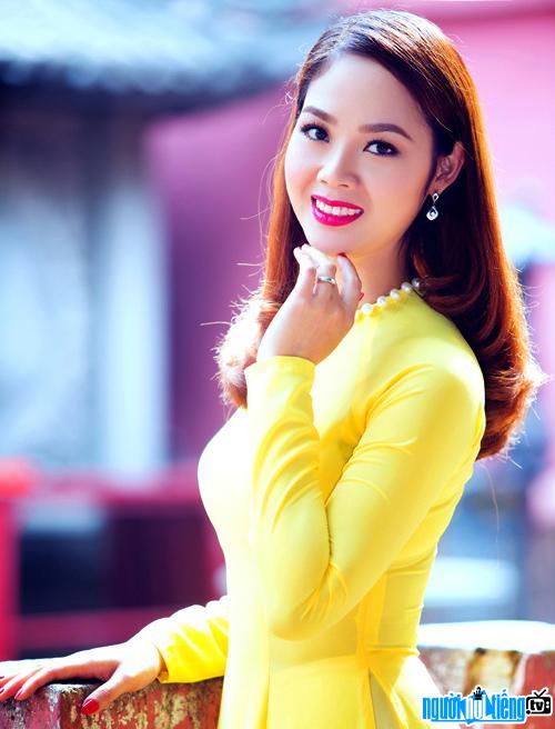  Pham Thi Mai Phuong - Miss Vietnam 2002